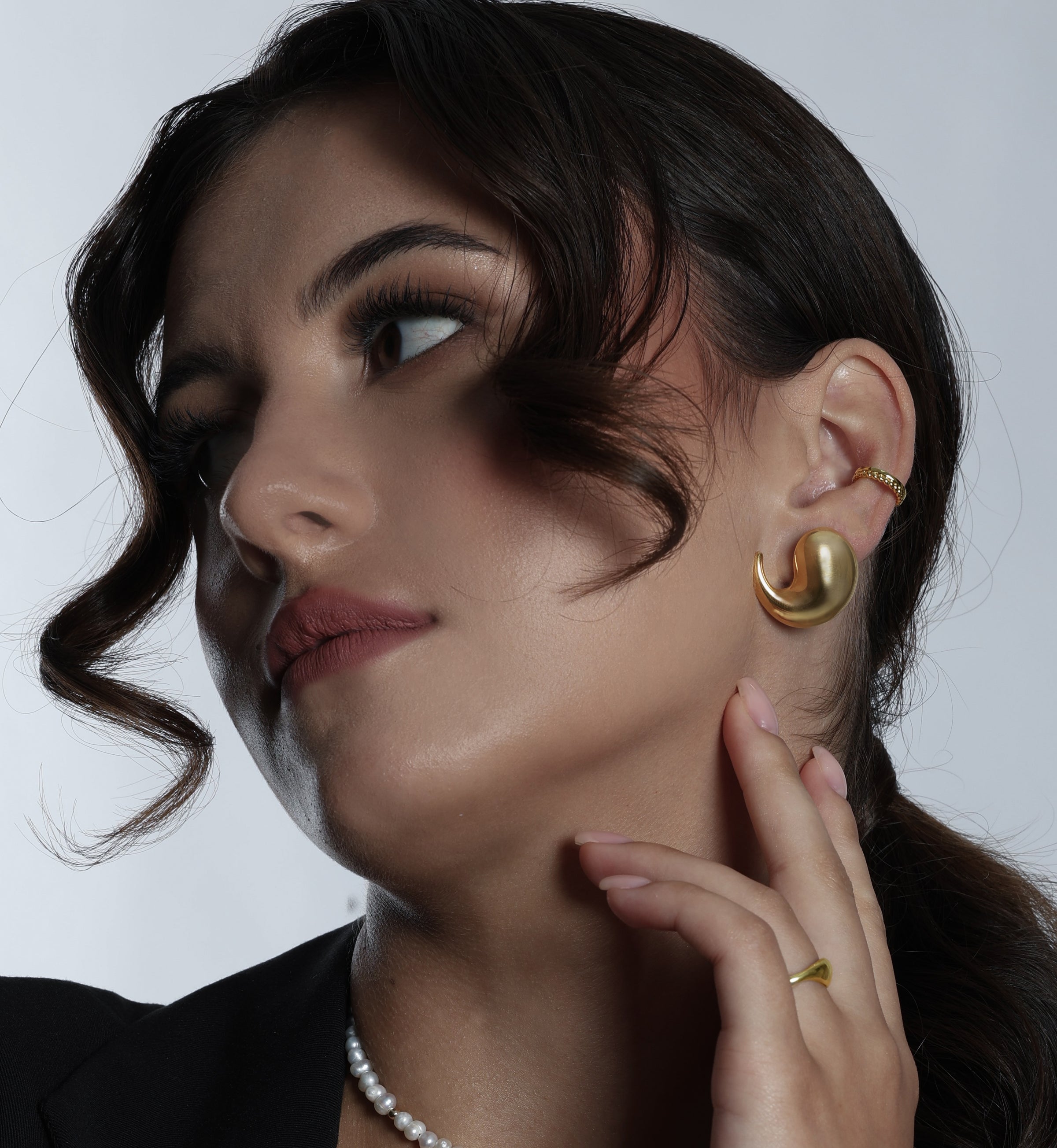 OVERSIZE EARRINGS