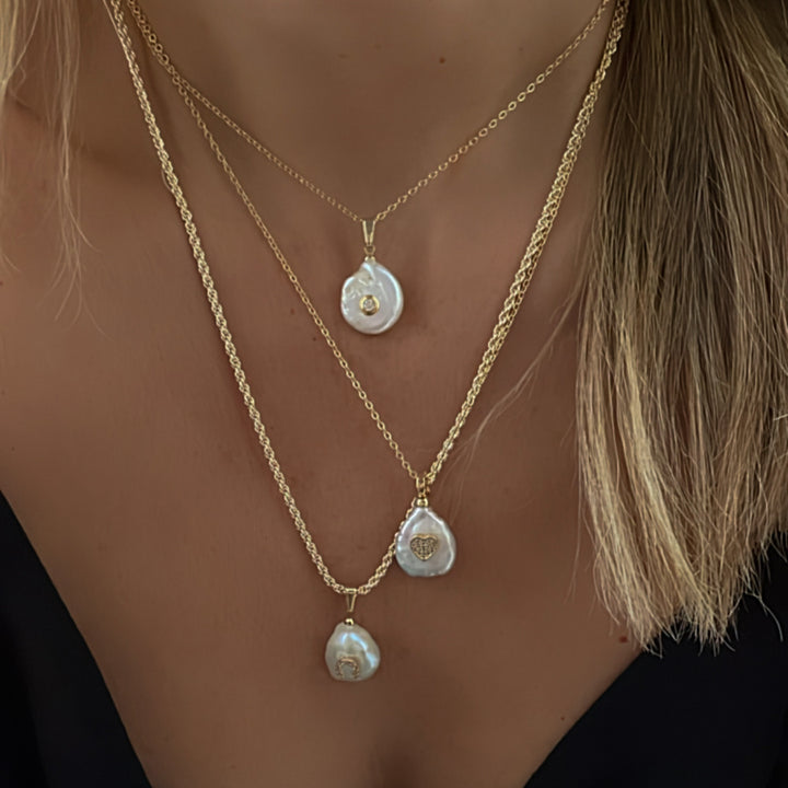 שרשרת זהב פנינה צ'ארם - הלנה