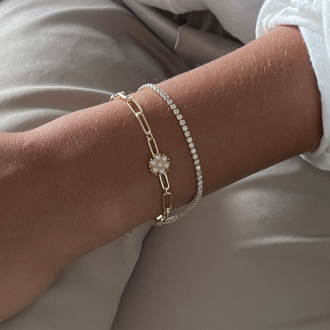 צמיד סיכות זהב ופרח פנינה - יהלי