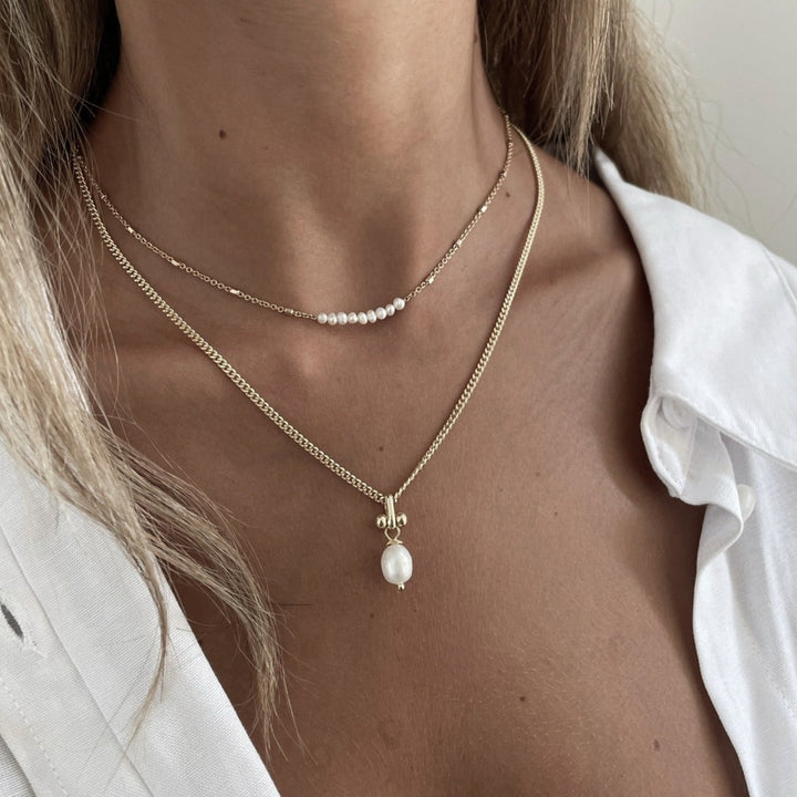 שרשרת זהב פנינה - וניס