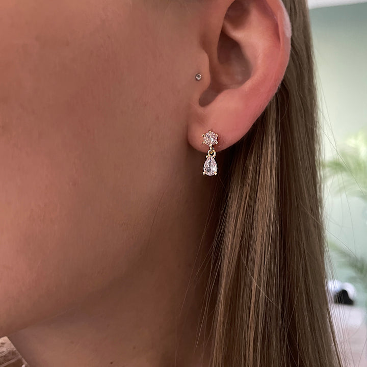 עגילי זירקון זהב צמודים  - סקיי