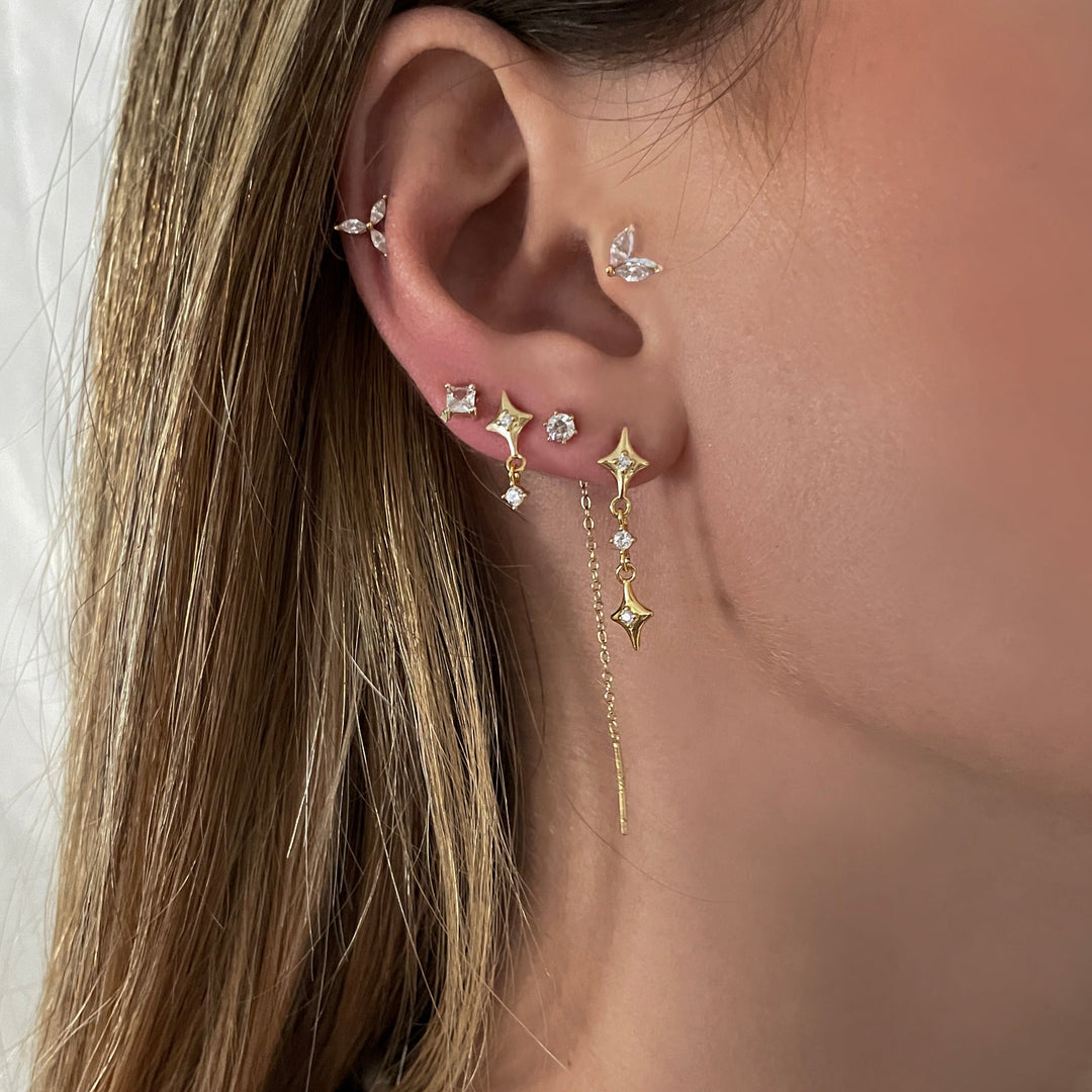 עגיל זהב צמוד מעויינים - בלו