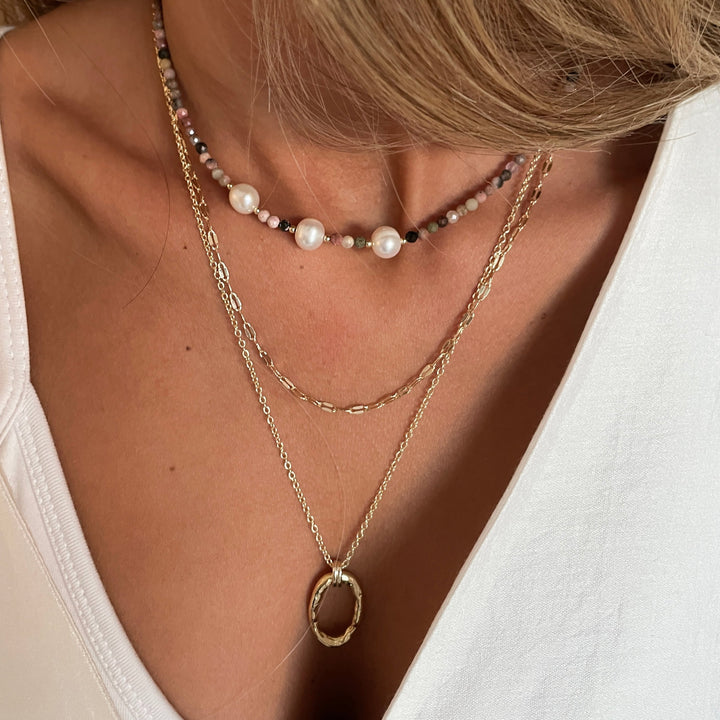 שרשרת זהב תליון טבעת מרוקע - דייזי