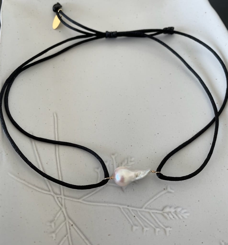 קולר פנינה ברוקו  -מורגן