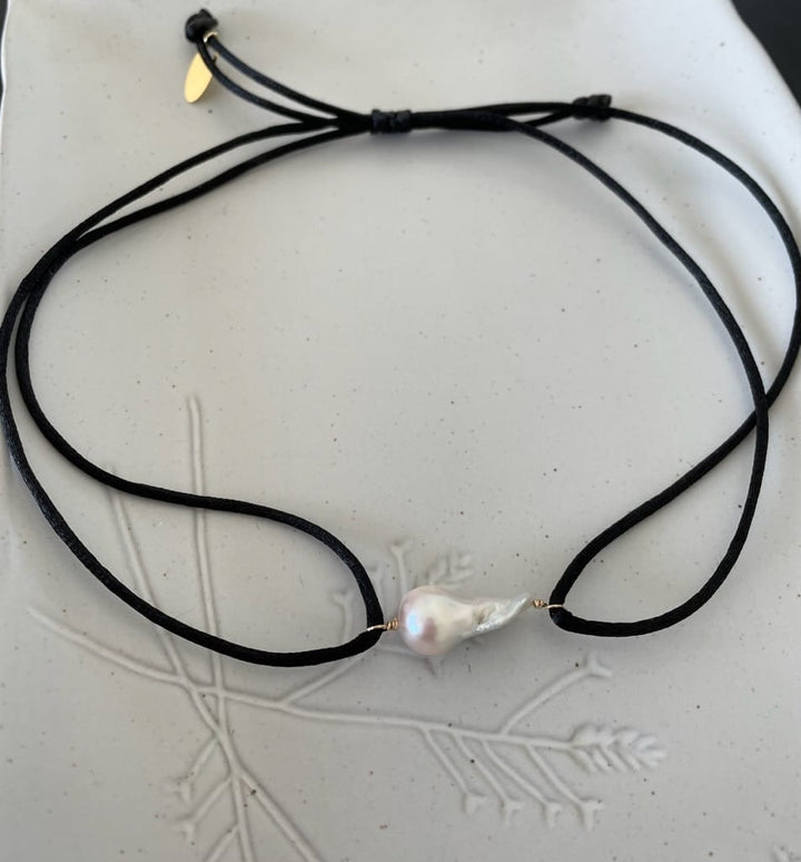 קולר פנינה ברוקו  -מורגן