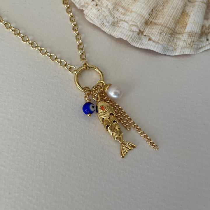 שרשרת זהב דג וצ'ארמים - אלמוג