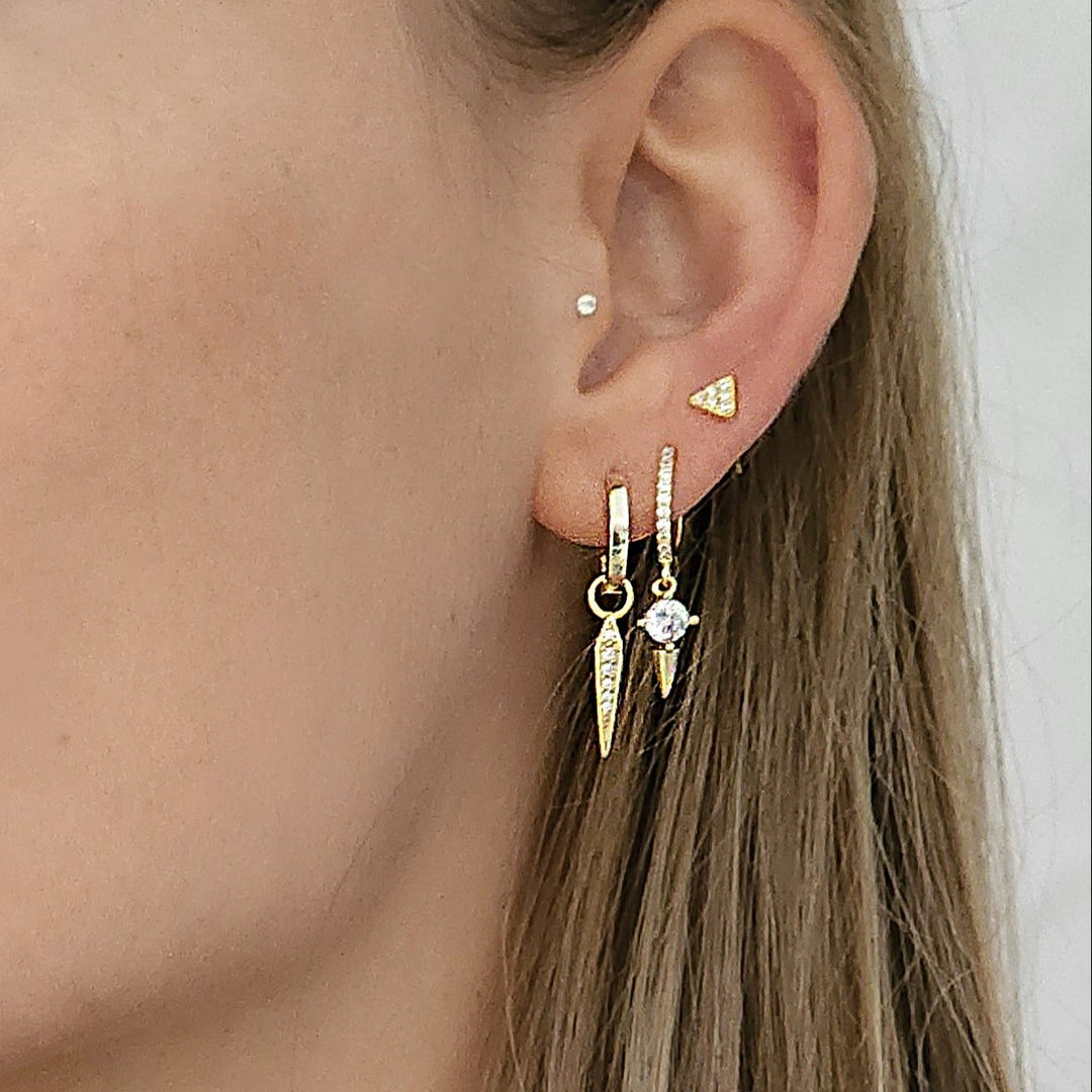 עגילי חישוק וחץ זהב 14 קארט- אסטל