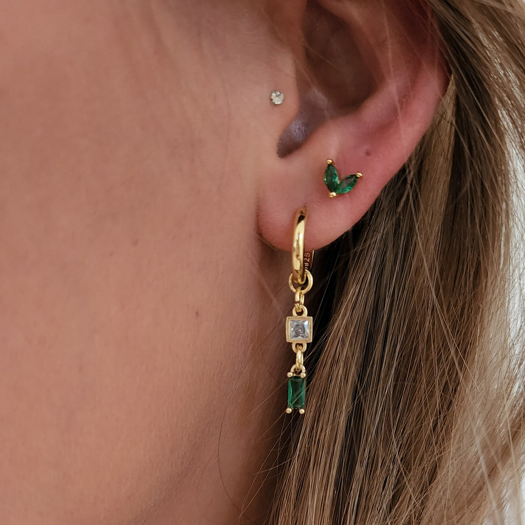 עגילים צמודים זהב זירקון ירוק - דרלן