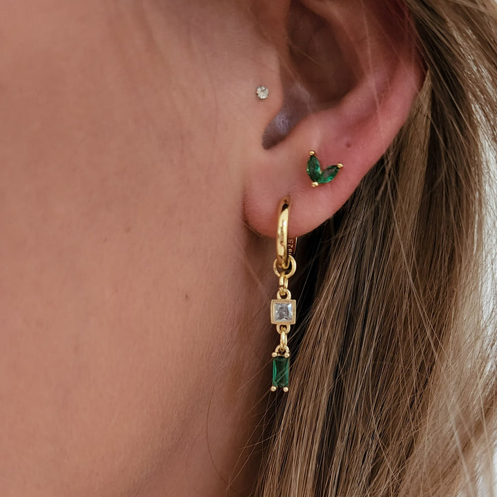 עגילים צמודים זהב זירקון ירוק - דרלן