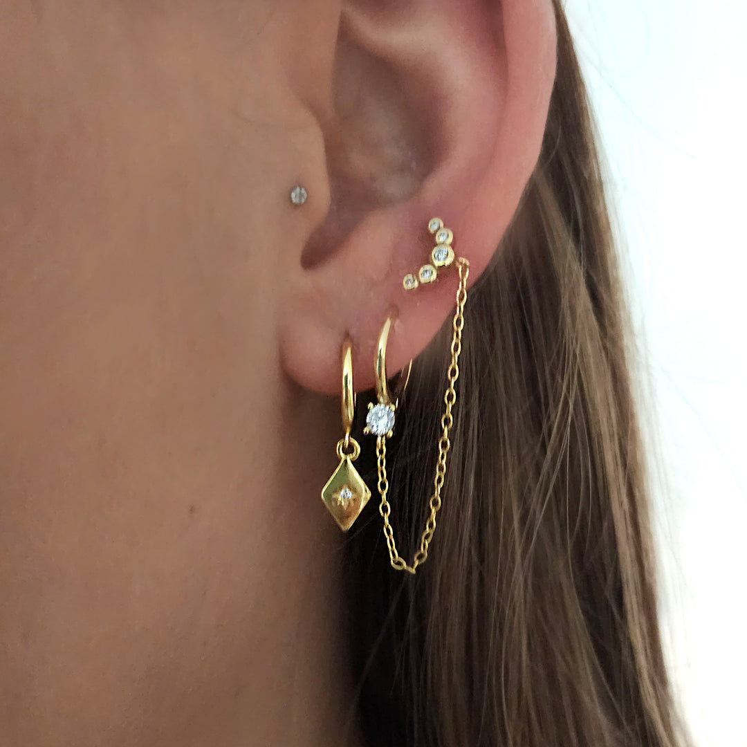 עגילי חישוק  זהב  עם שרשרת  -קראון