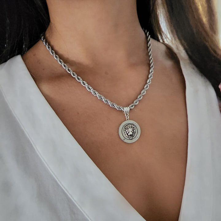 שרשרת מטבע כסף - אנדי