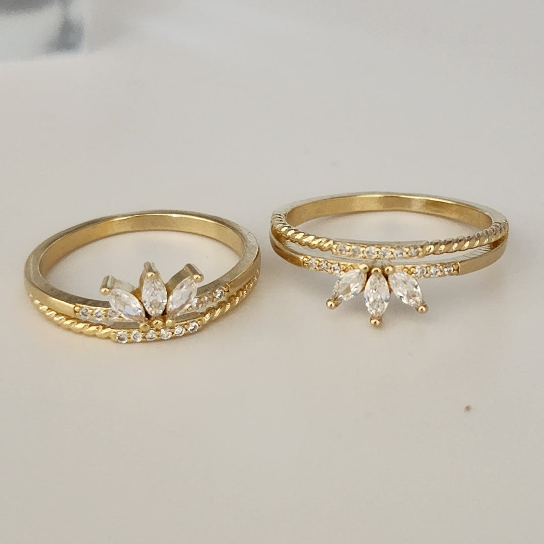 טבעת זהב לוטוס זירקון שקוף - שאנל