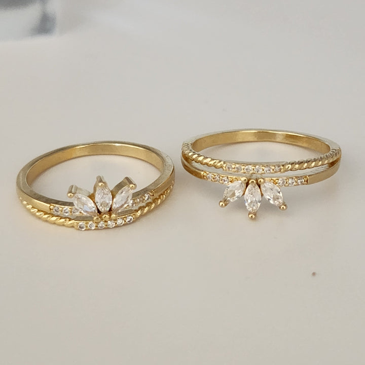 טבעת זהב לוטוס זירקון שקוף - שאנל