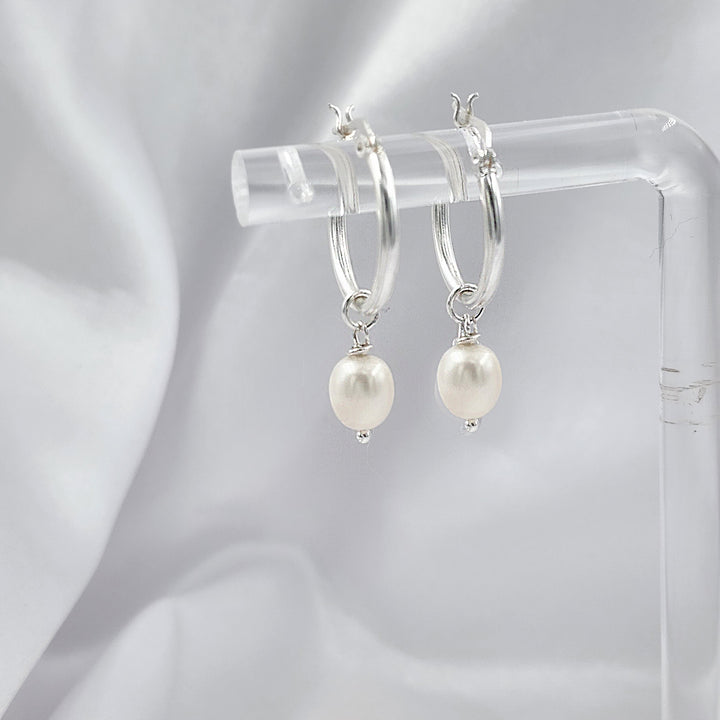 עגילי חישוק כסף פנינה - נינה